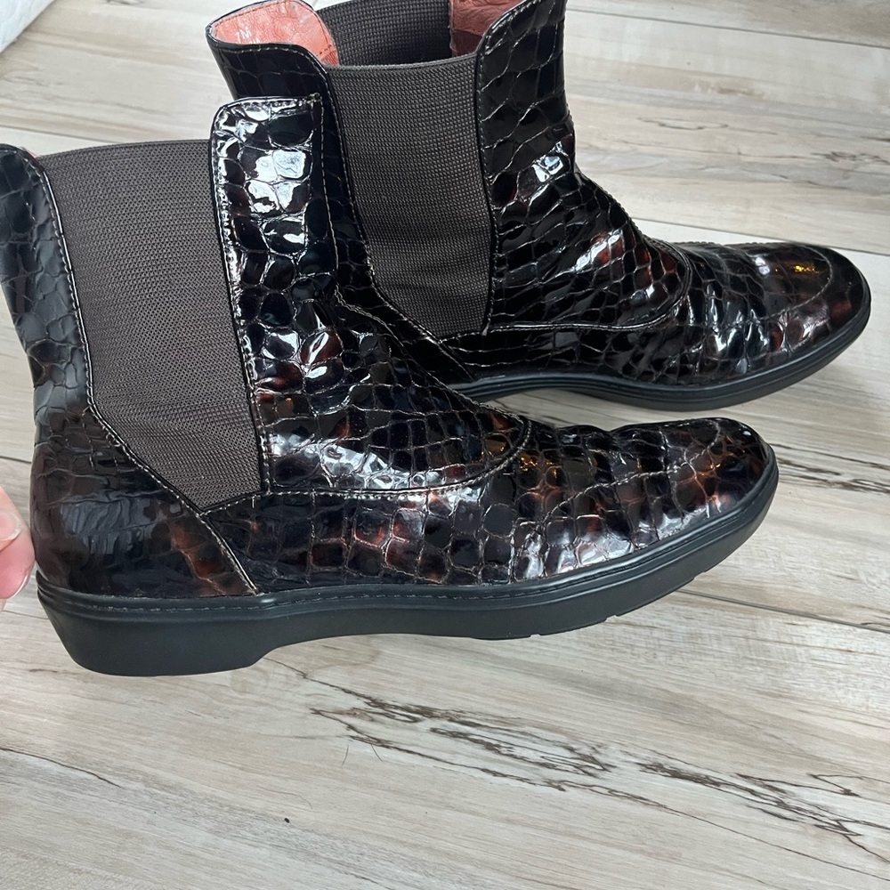 Sperry top spider Brown Croc-Embossed Ankle rain Boots weatherproof sz 7